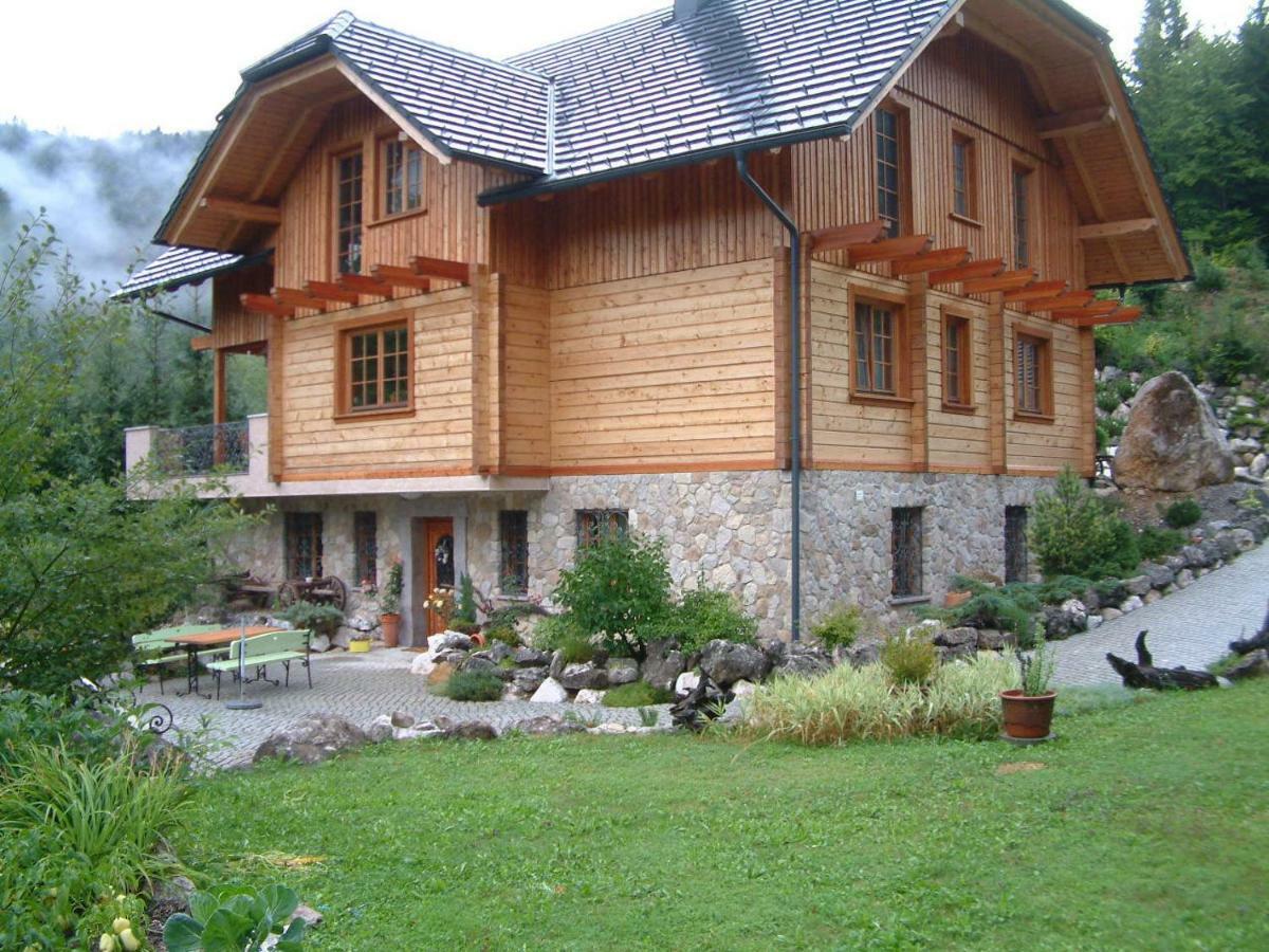 Apartment Pod Skalco Йесенице Екстериор снимка